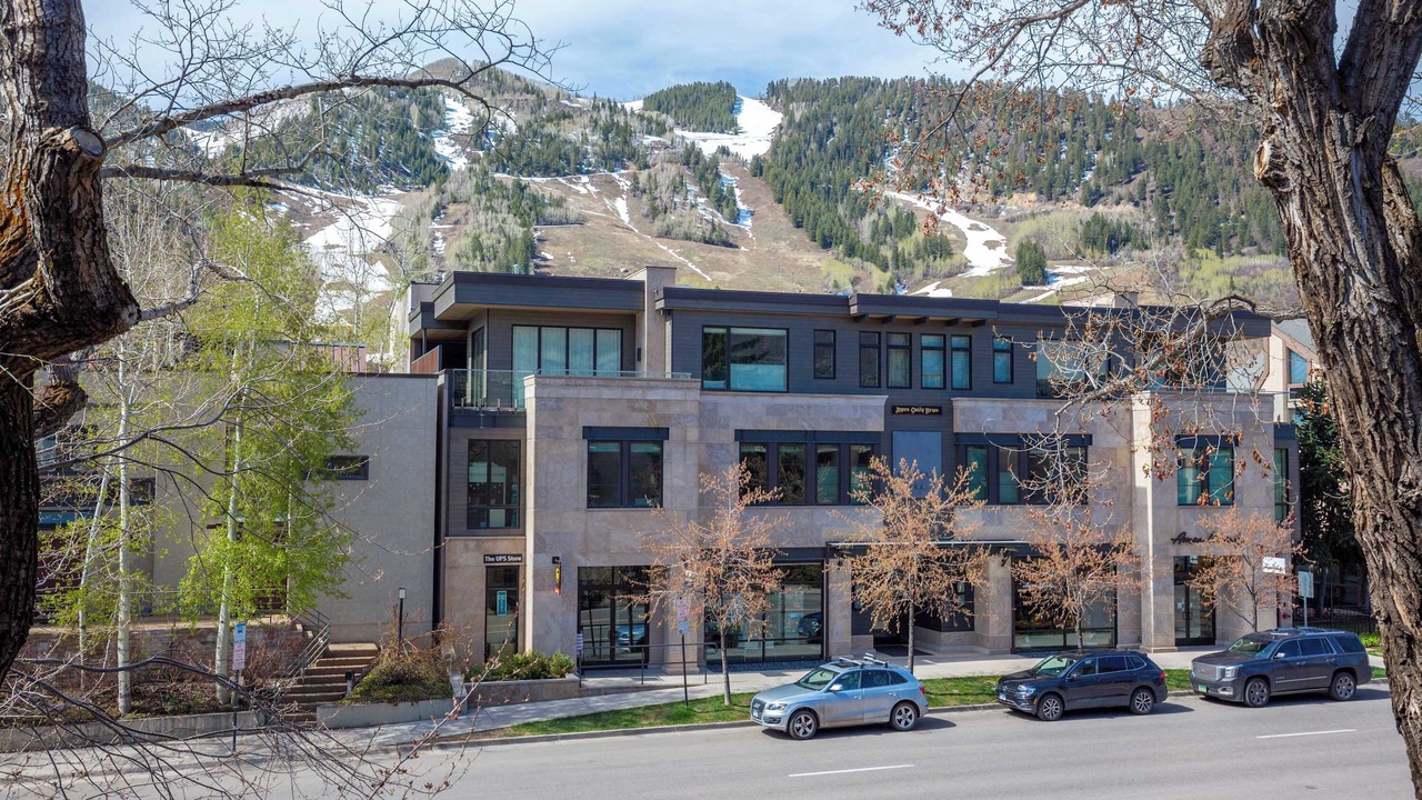 Photo of Patio Balcony in Aspen
