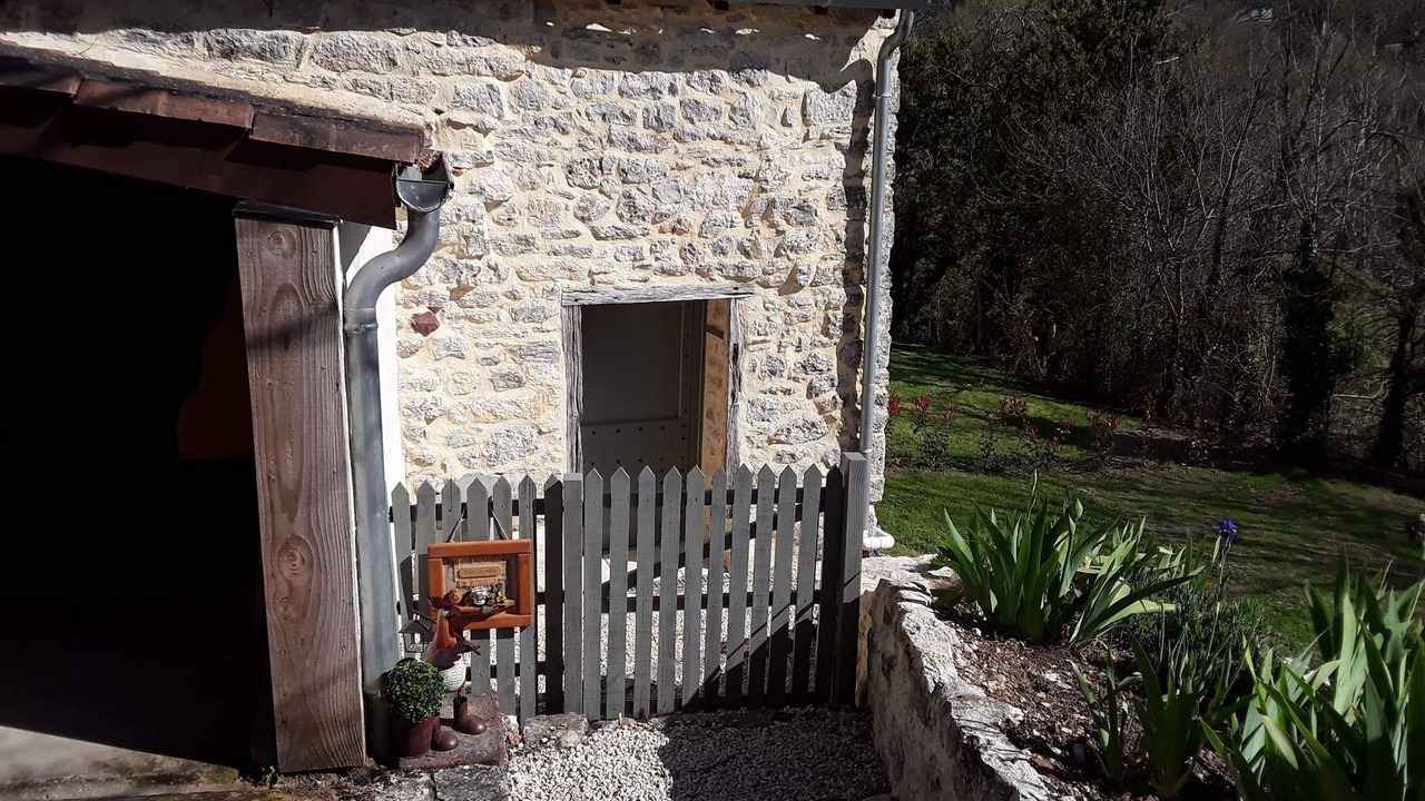 Photo of Outdoor in Grezels