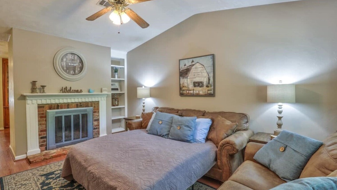 Photo of Others in Tallahassee