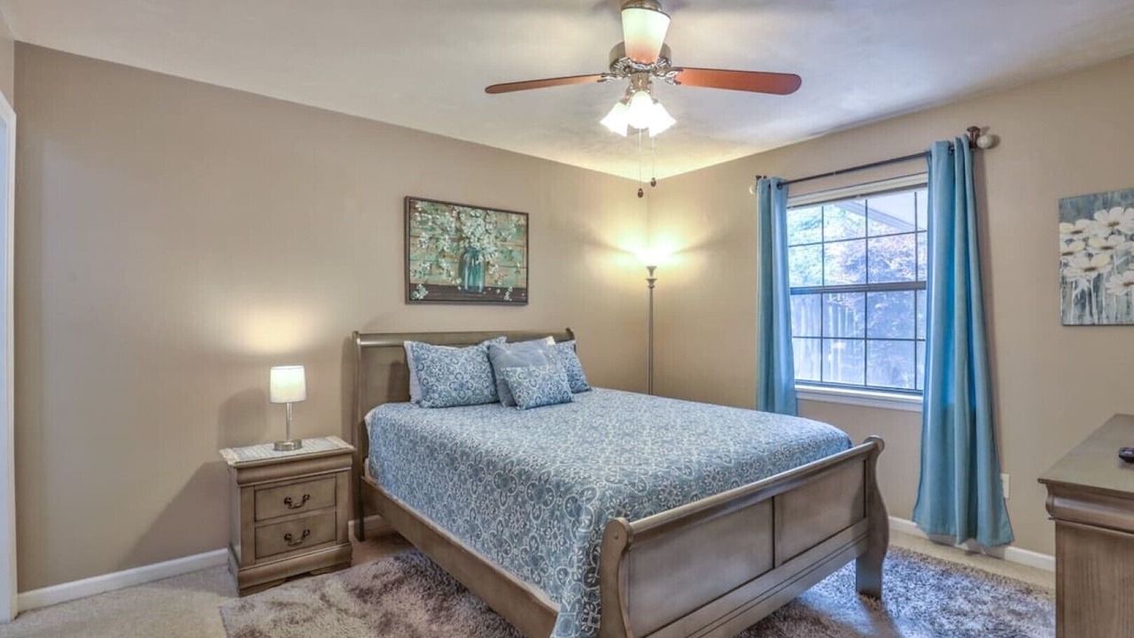 Photo of Bedroom in Tallahassee
