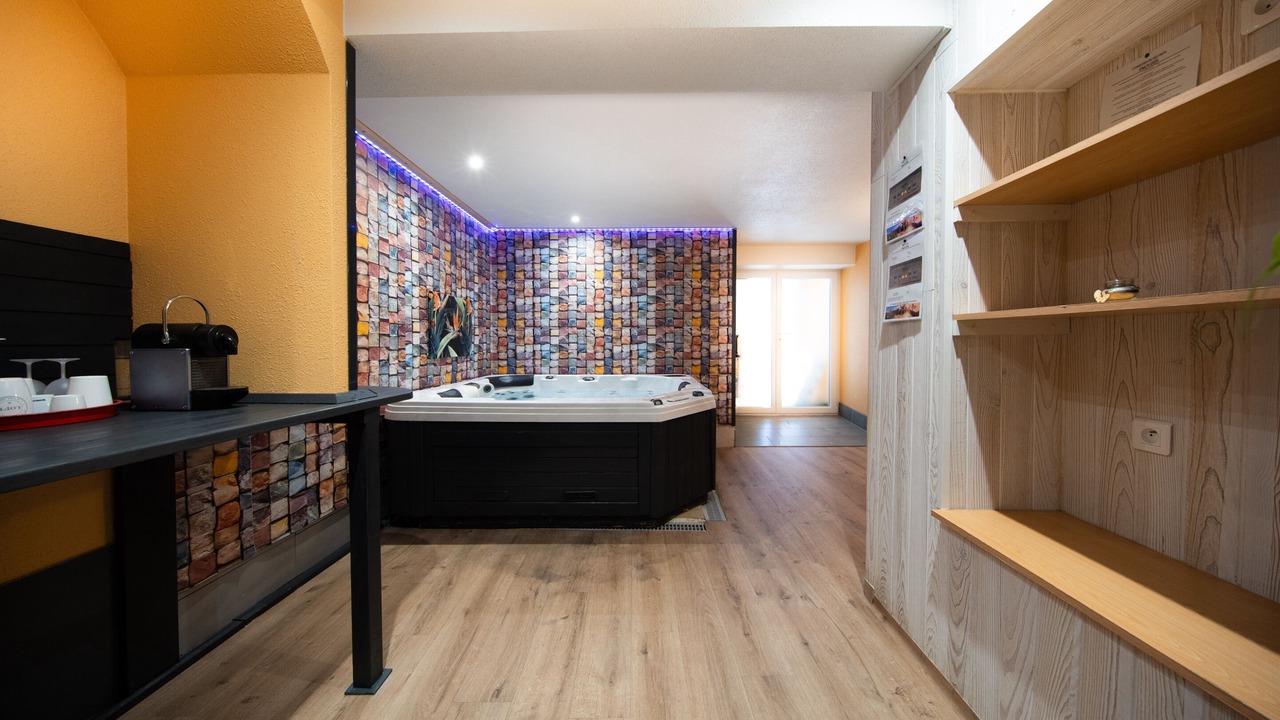 Photo of Bathroom in Osenbach