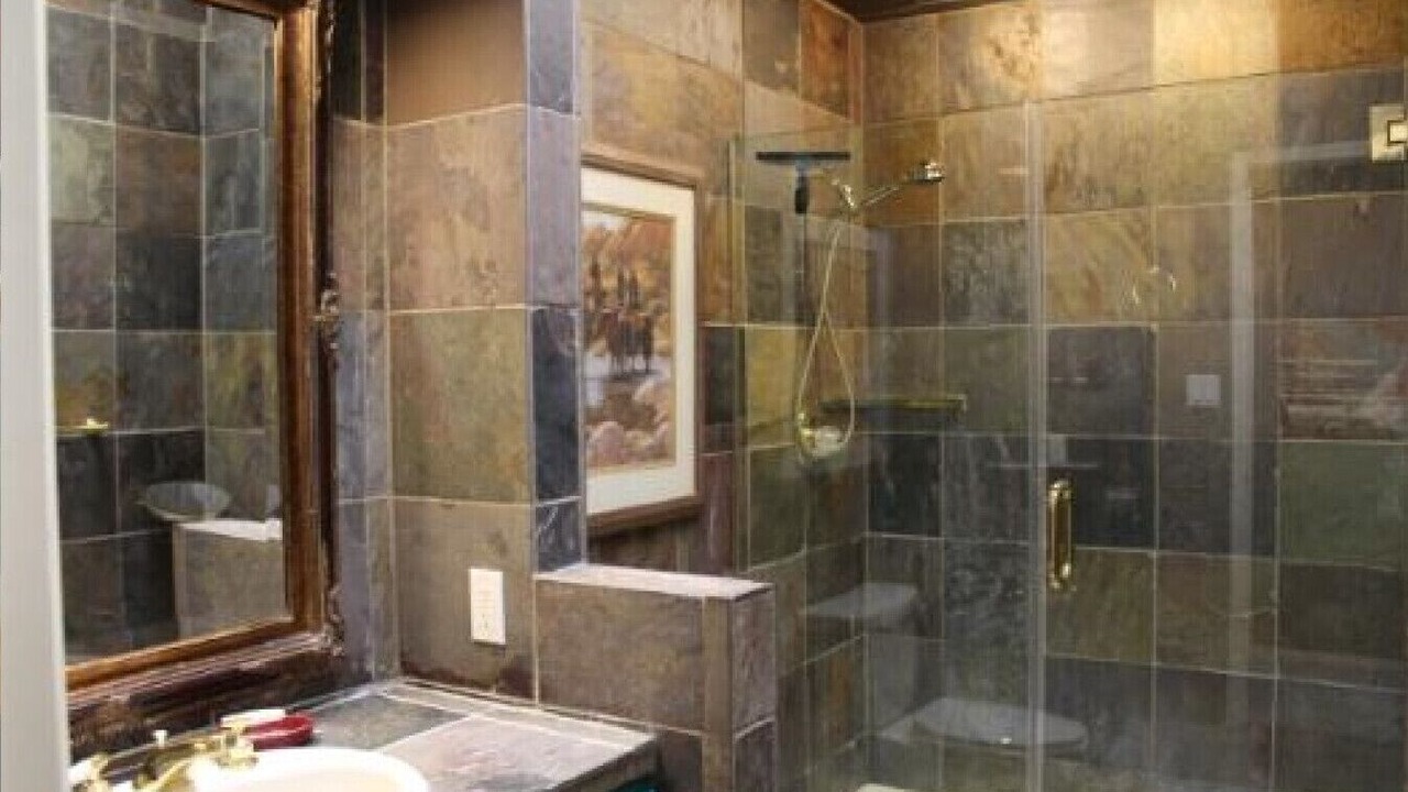 Photo of Bathroom in Cloudcroft