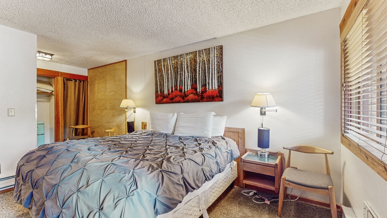 Photo of Bedroom in Tahoe Woods