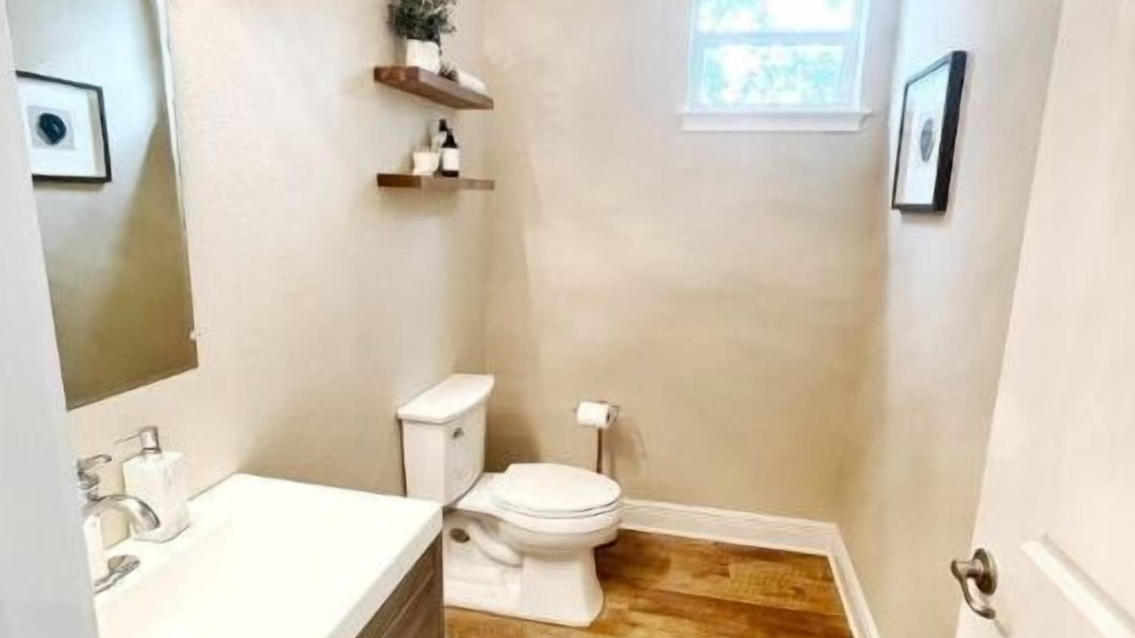 Photo of Bedroom in Ballast Point
