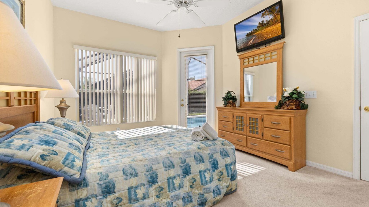 Photo of Bedroom in Tuscan Hills
