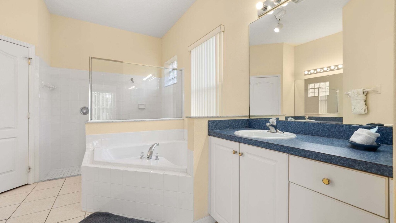 Photo of Bathroom in Tuscan Hills