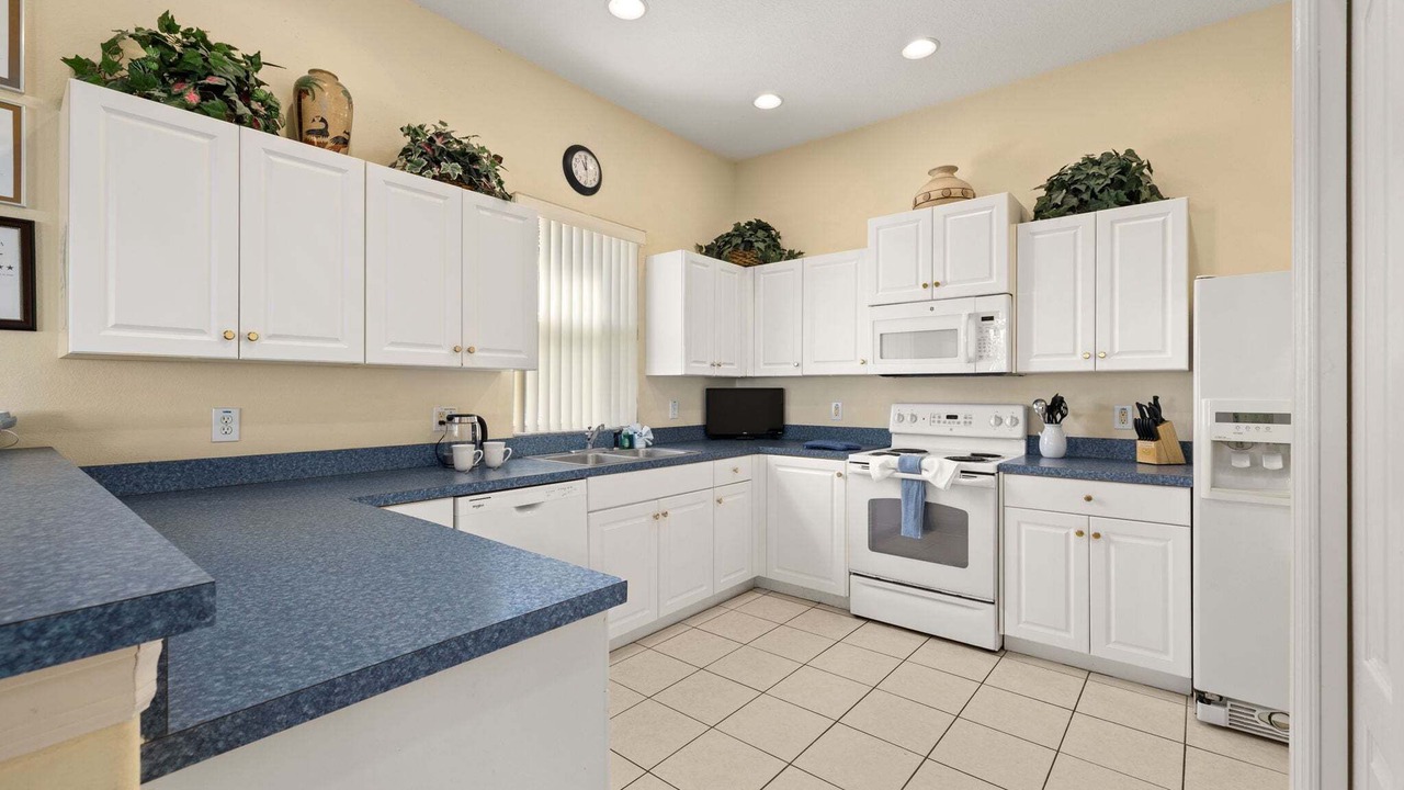 Photo of Kitchen in Tuscan Hills