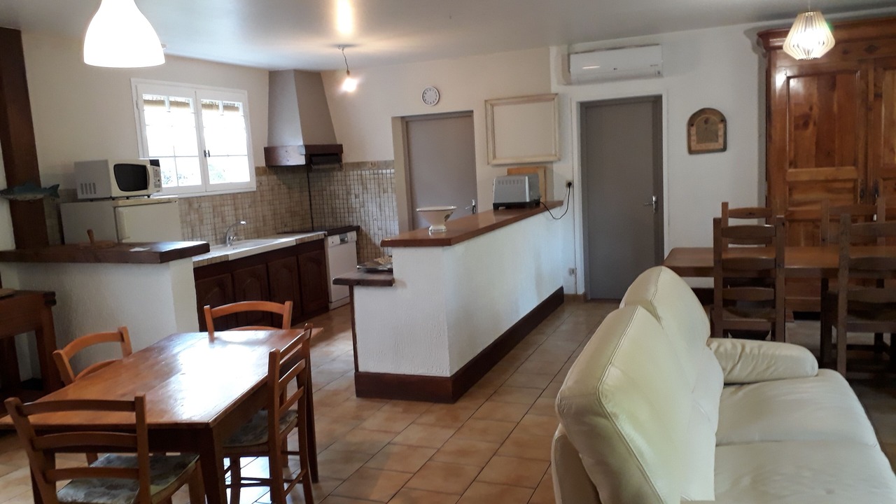 Photo of Others in Barro