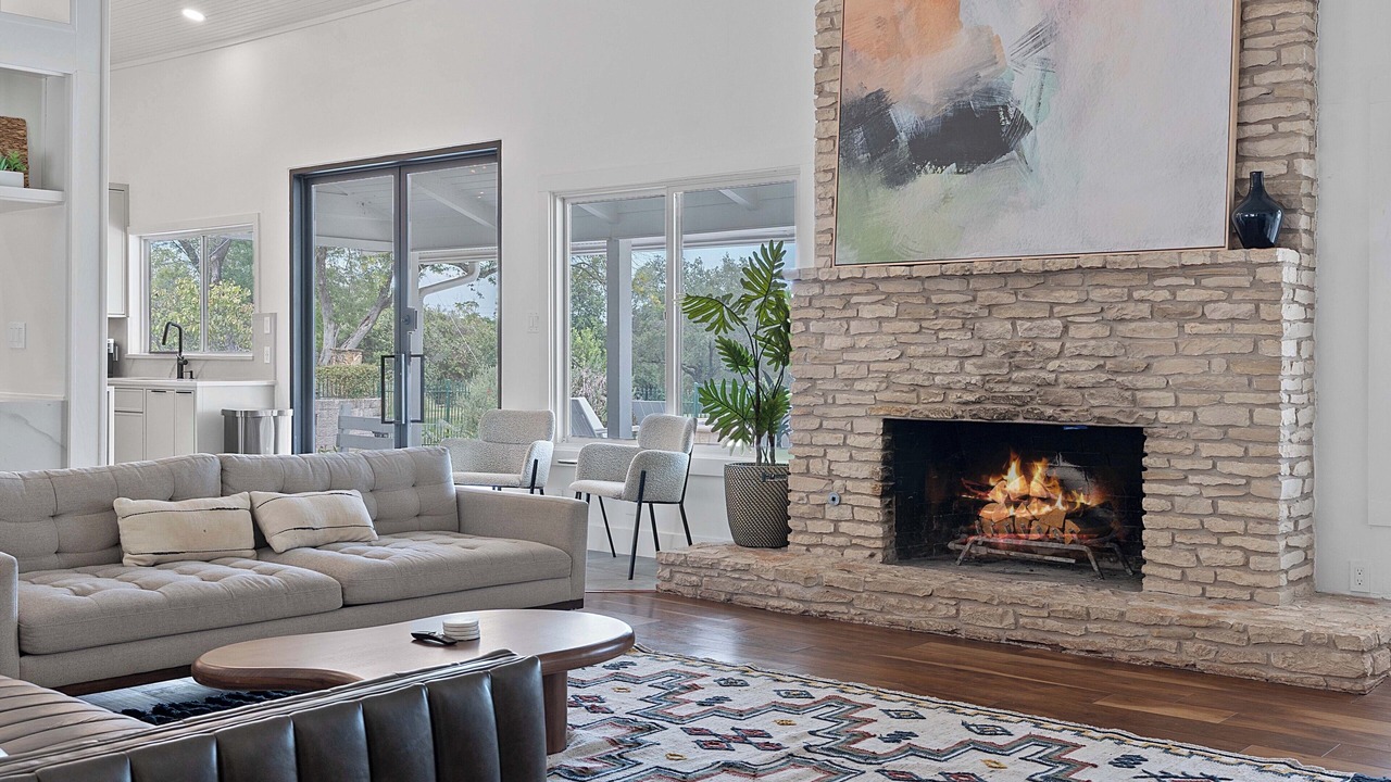 Photo of Livingroom in Pleasant Valley
