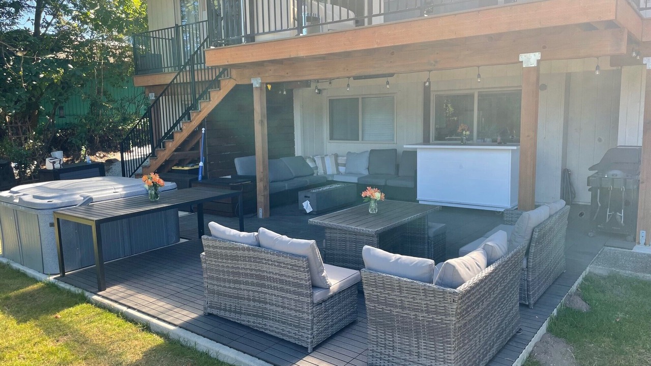 Photo of Patio Balcony in Picnic Point-North Lynnwood