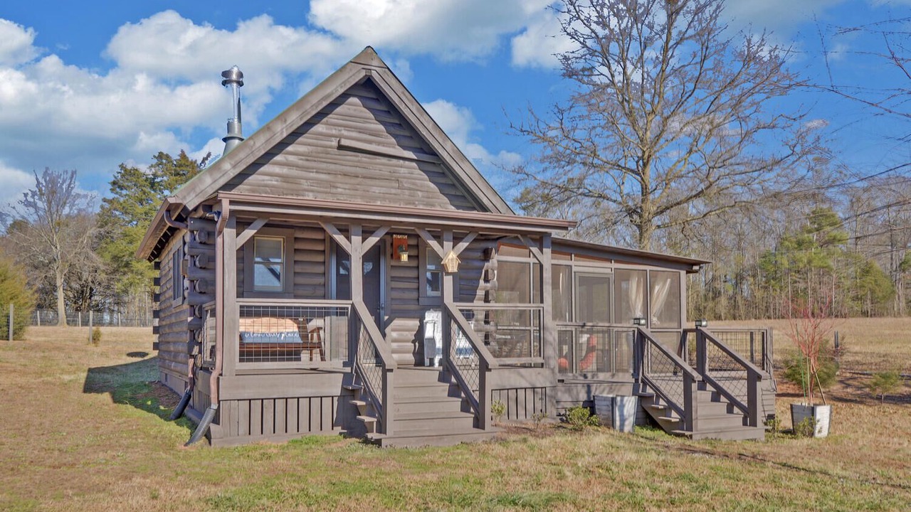 Photo of Outdoor in Hartwell
