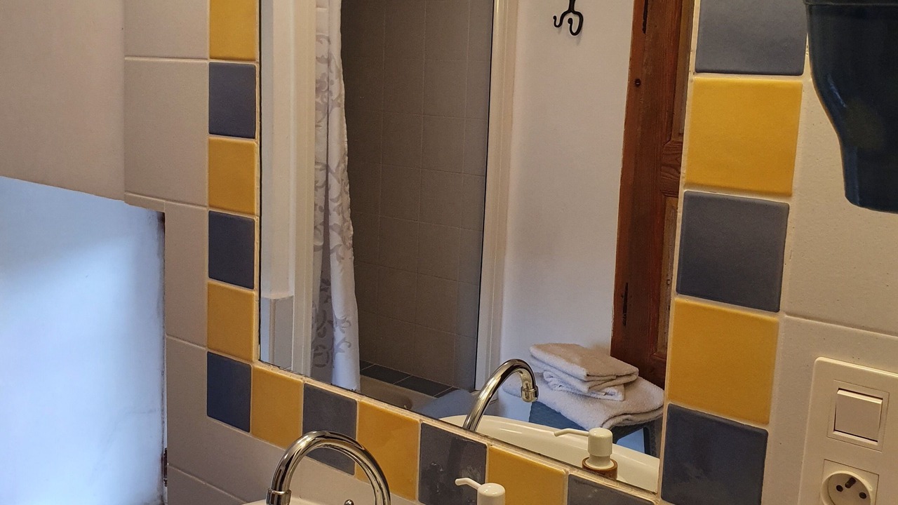 Photo of Bathroom in Saint-Paulet-de-Caisson