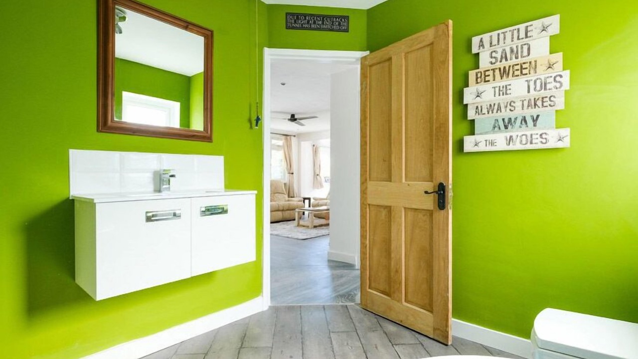 Photo of Bathroom in Seaton