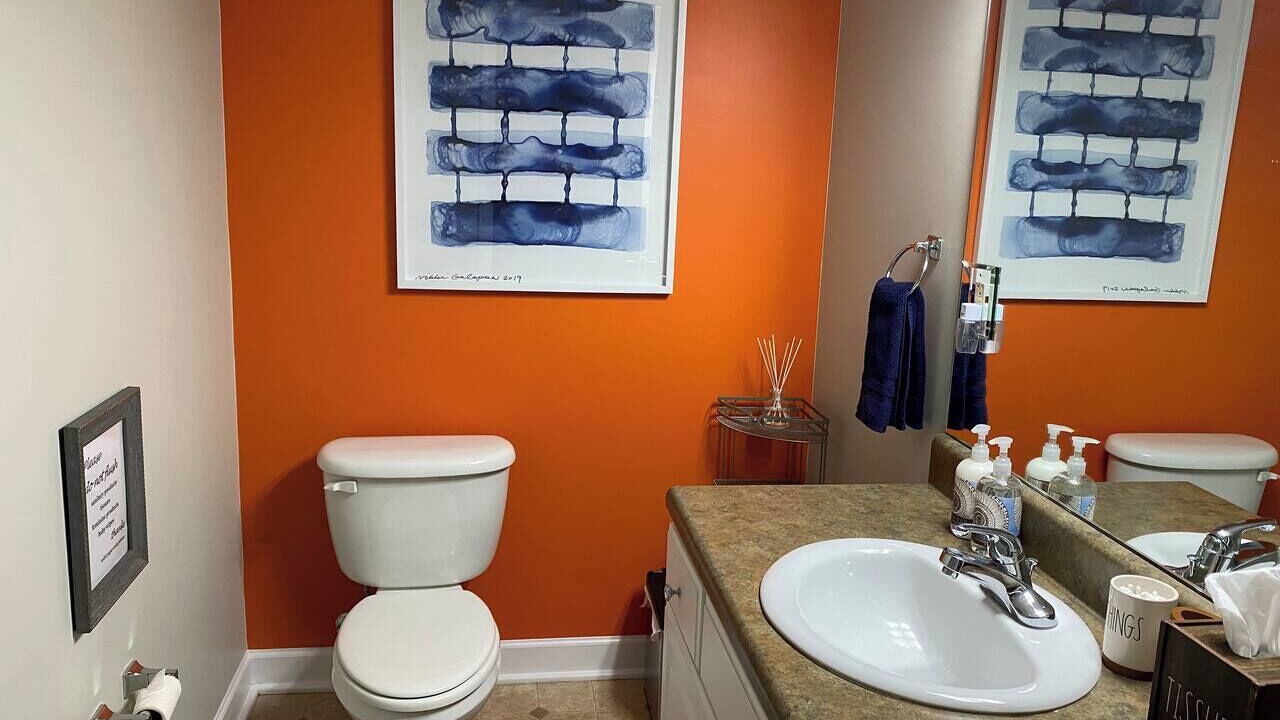Photo of Bathroom in Bluff City