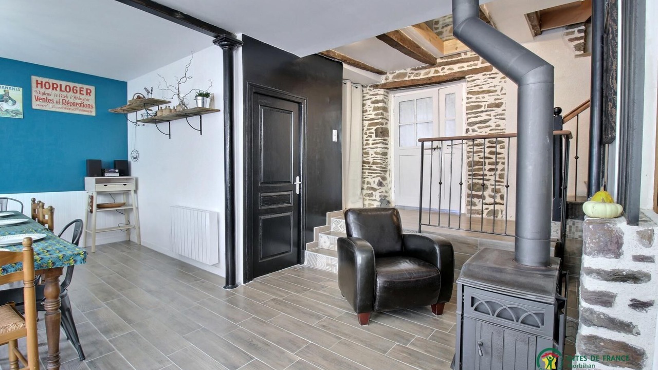 Photo of Others in Mauron