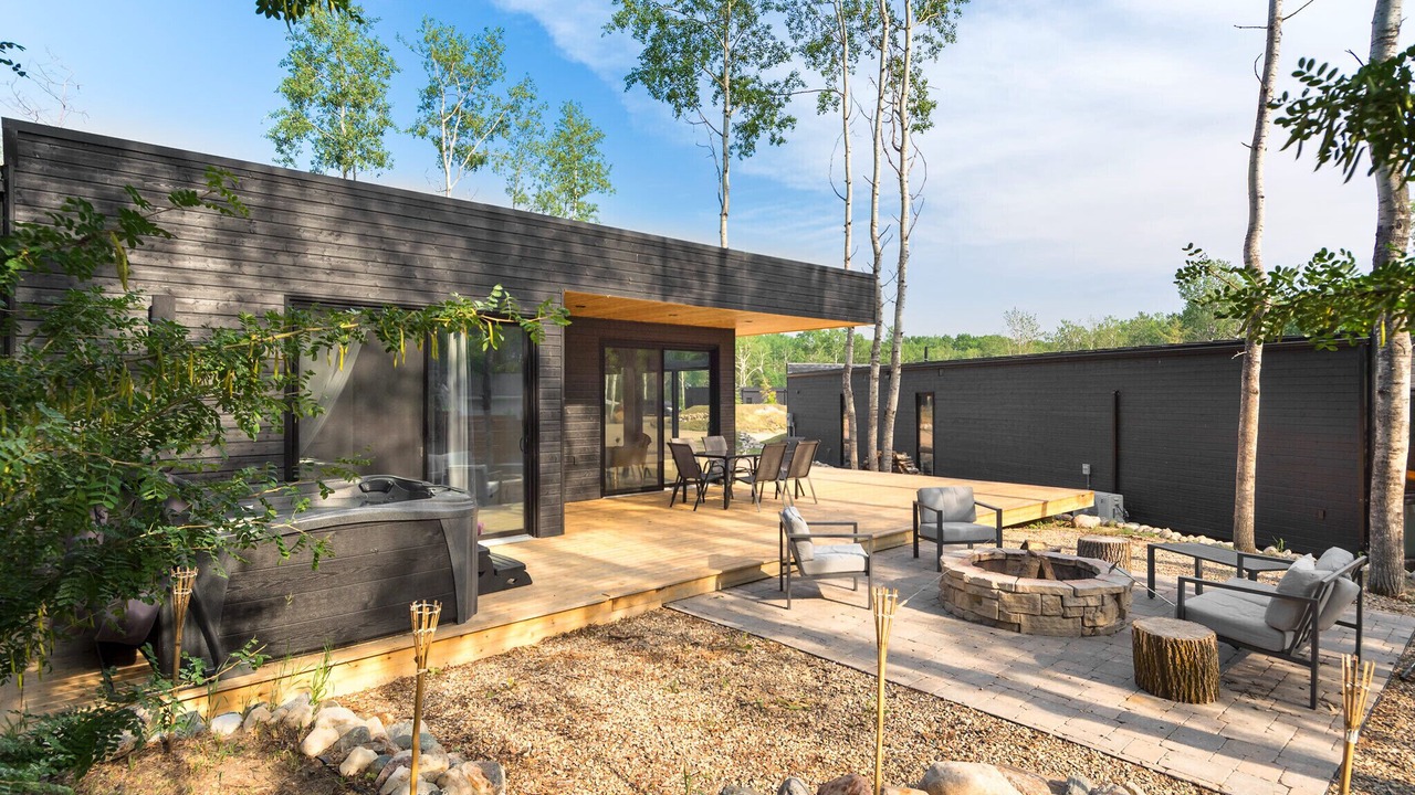 Photo of Patio Balcony in Wasagaming