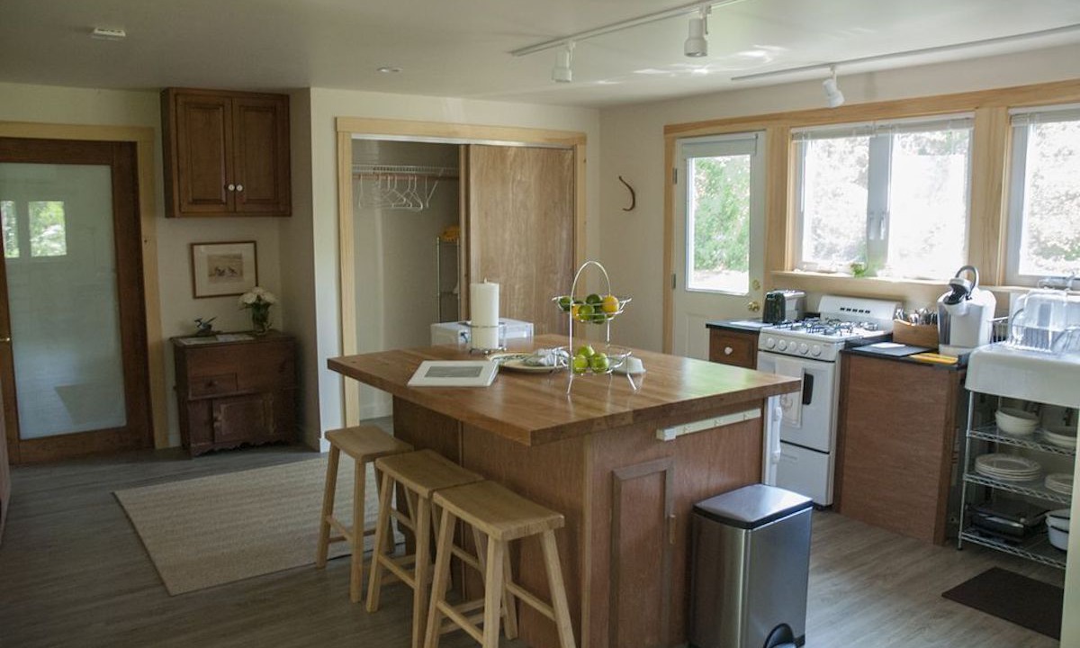 Photo of Others in Woods Hole