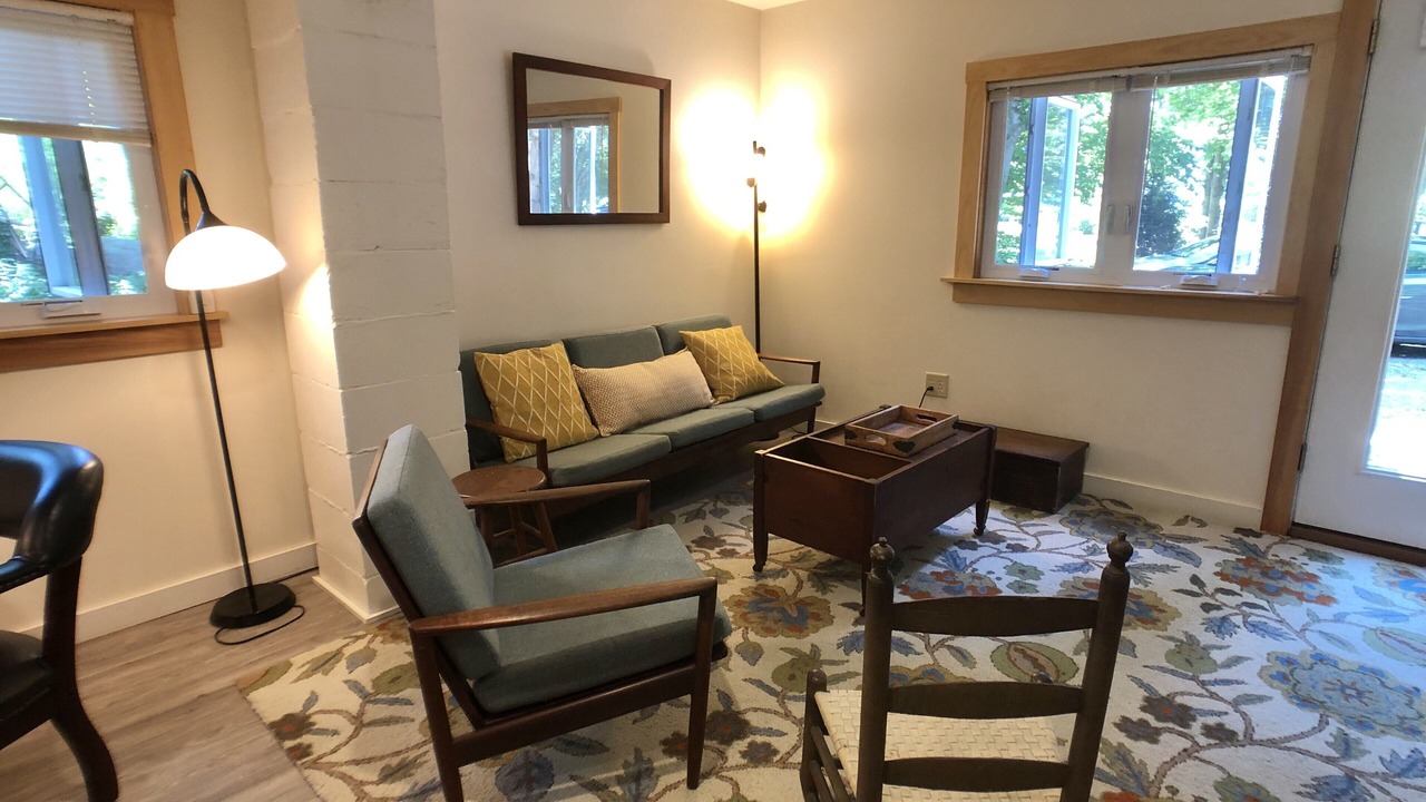 Photo of Livingroom in Woods Hole
