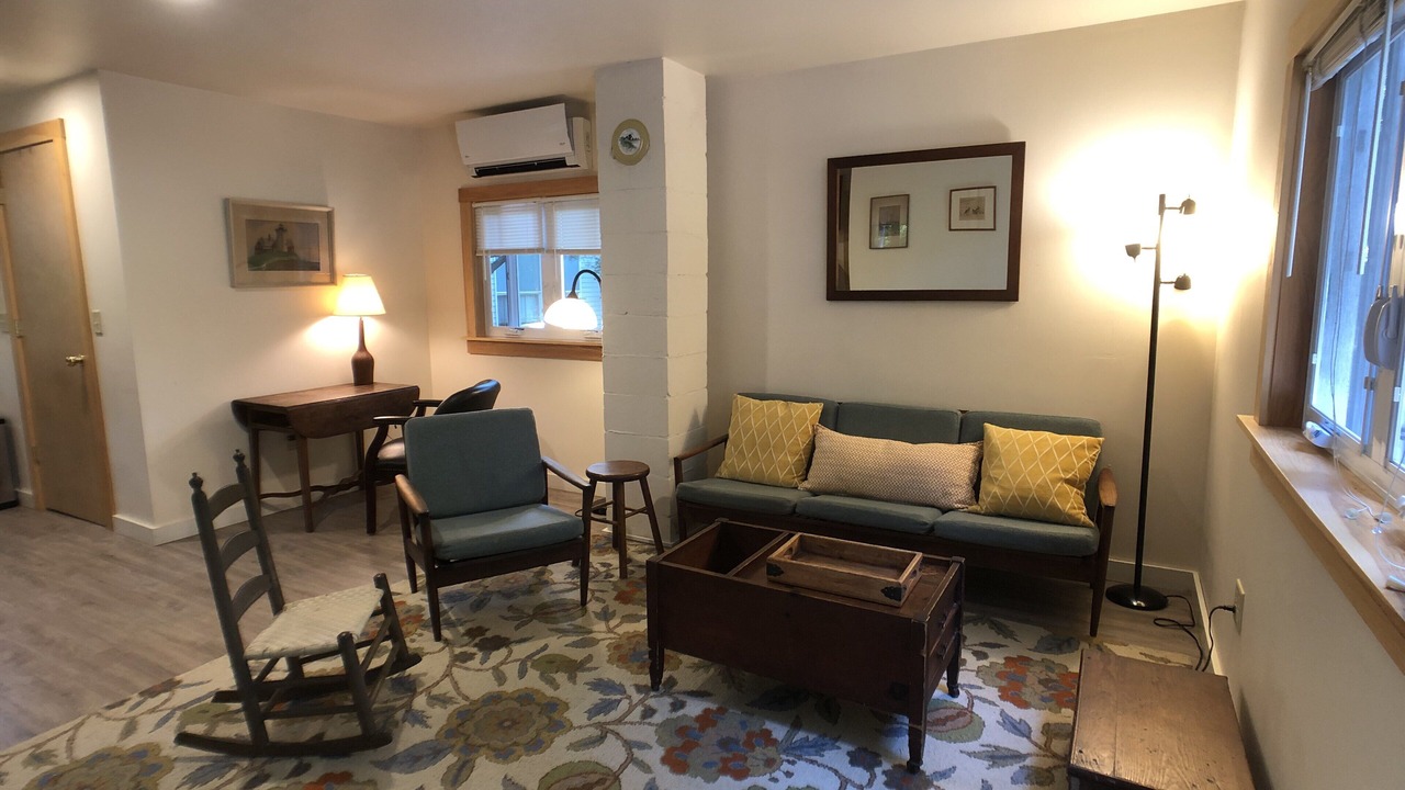 Photo of Livingroom in Woods Hole