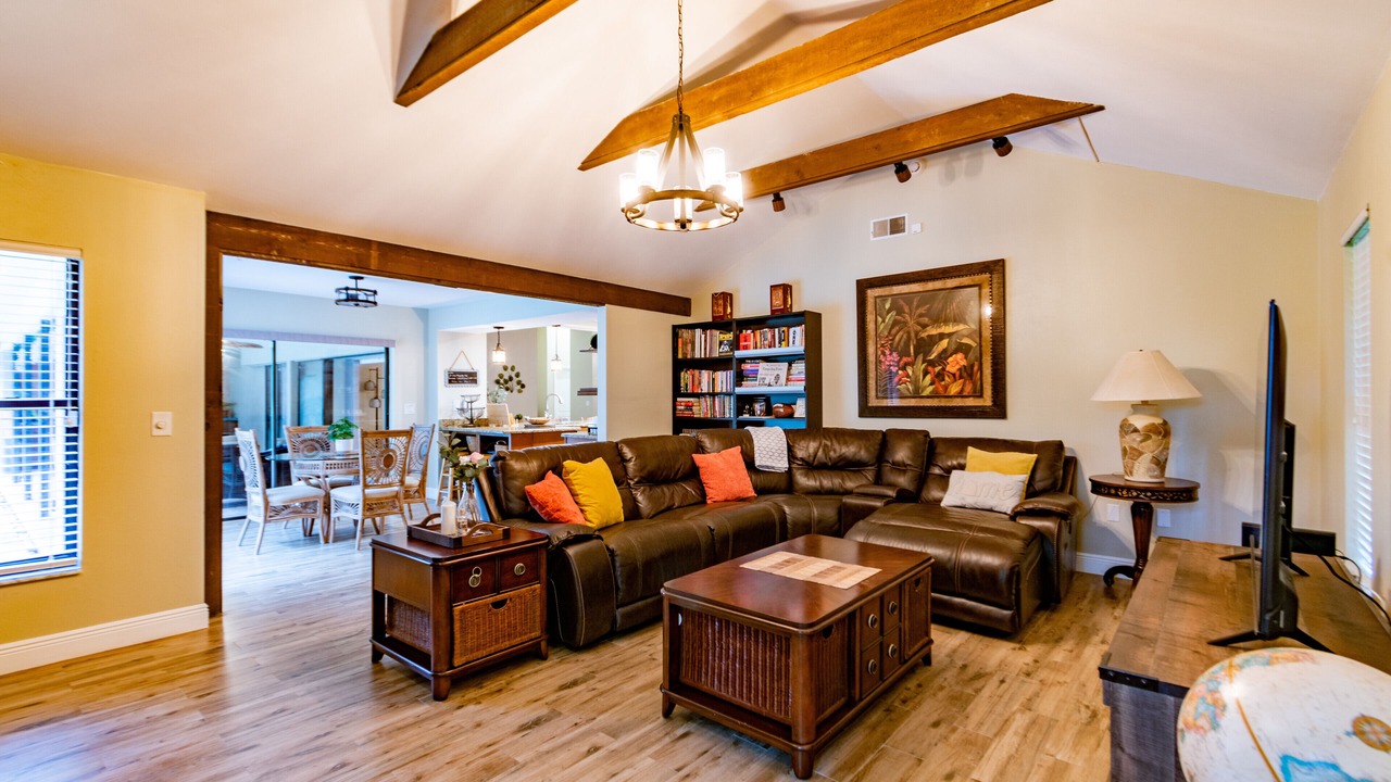 Photo of Livingroom in Seffner Community Alliance