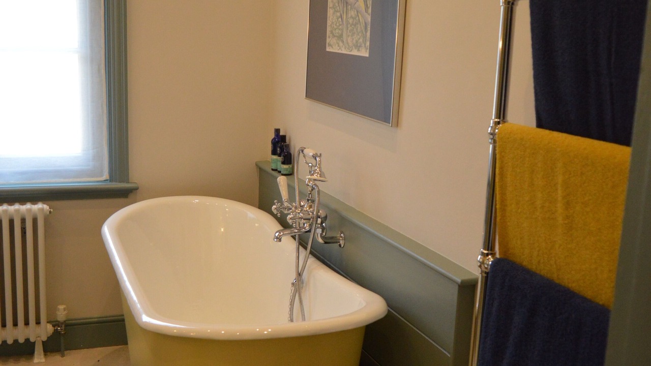 Photo of Bathroom in Alton Barnes