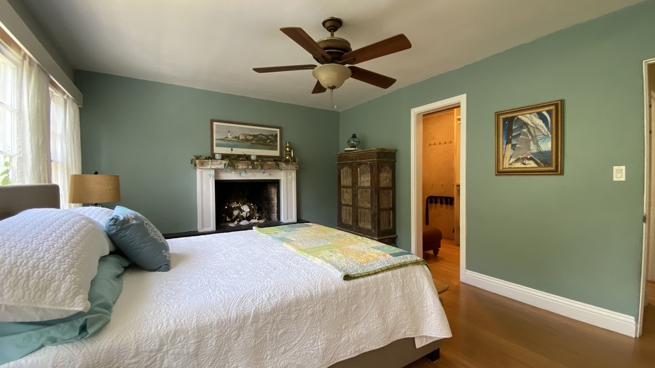 Photo of Bedroom in Middletown