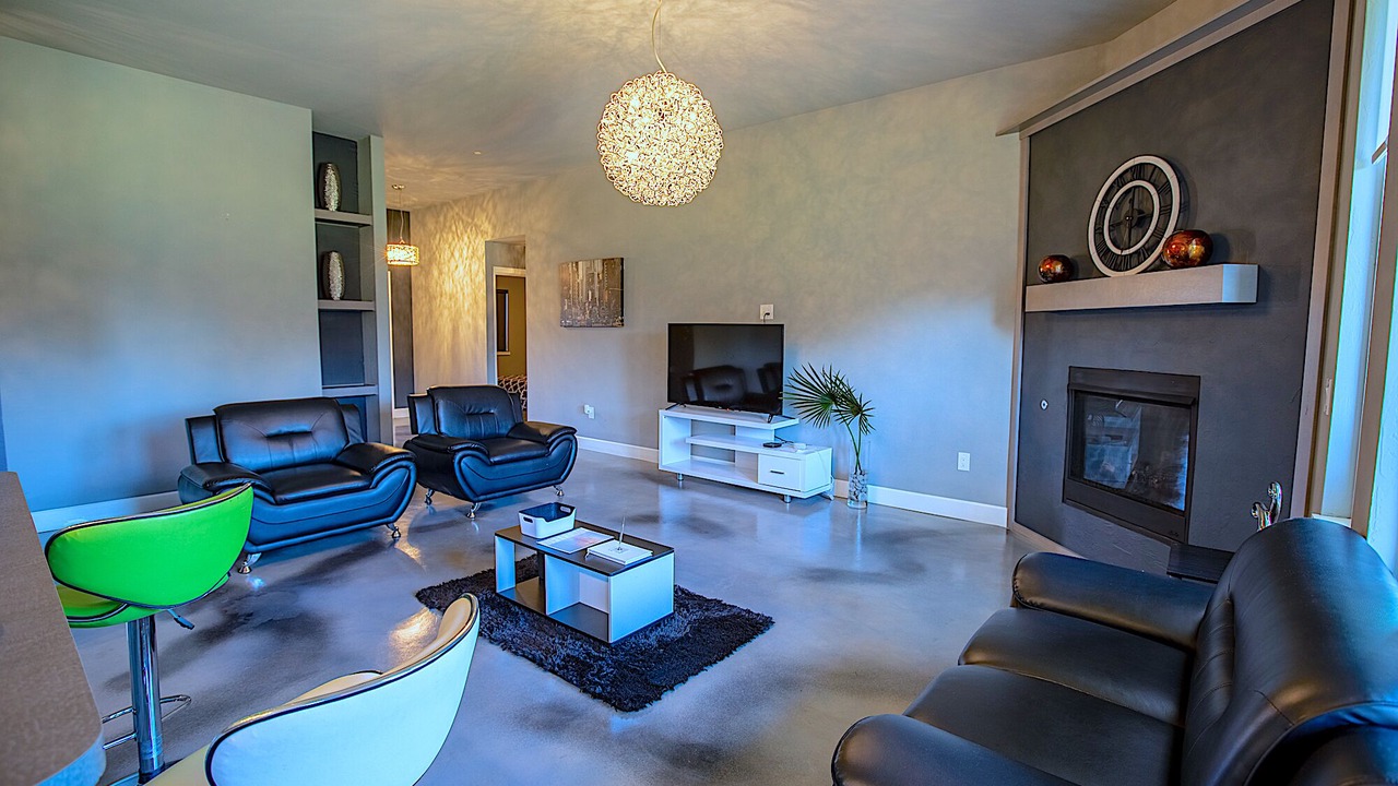 Photo of Livingroom in Edmond