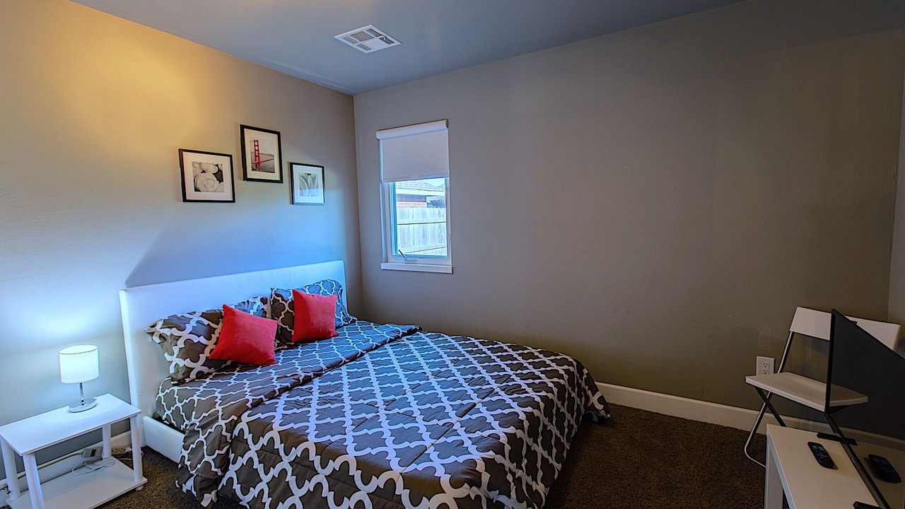 Photo of Bedroom in Edmond
