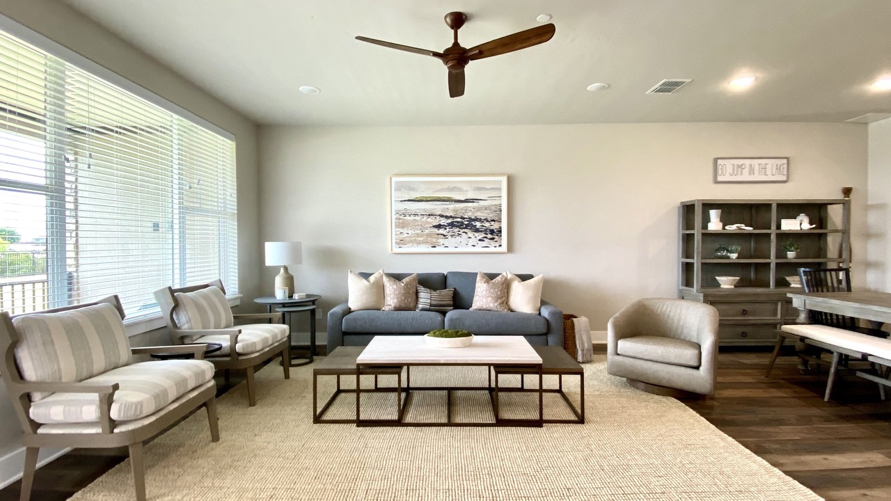 Photo of Livingroom in Graford