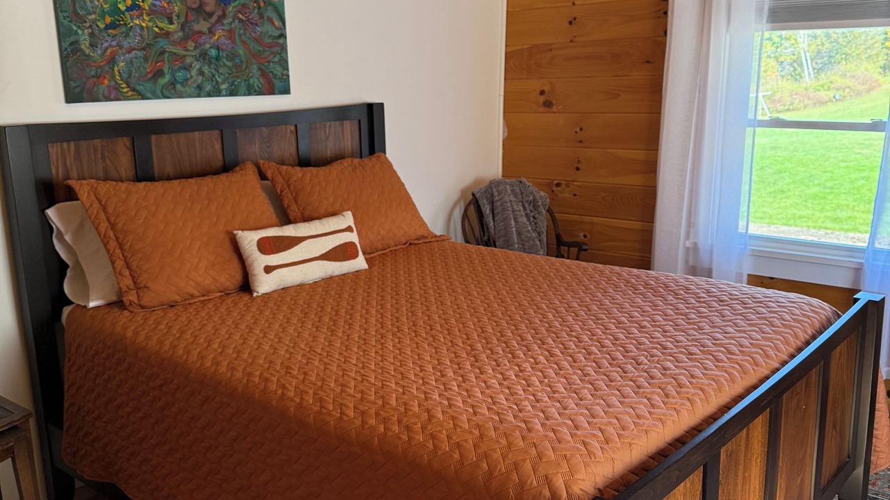 Photo of Bedroom in Castleton