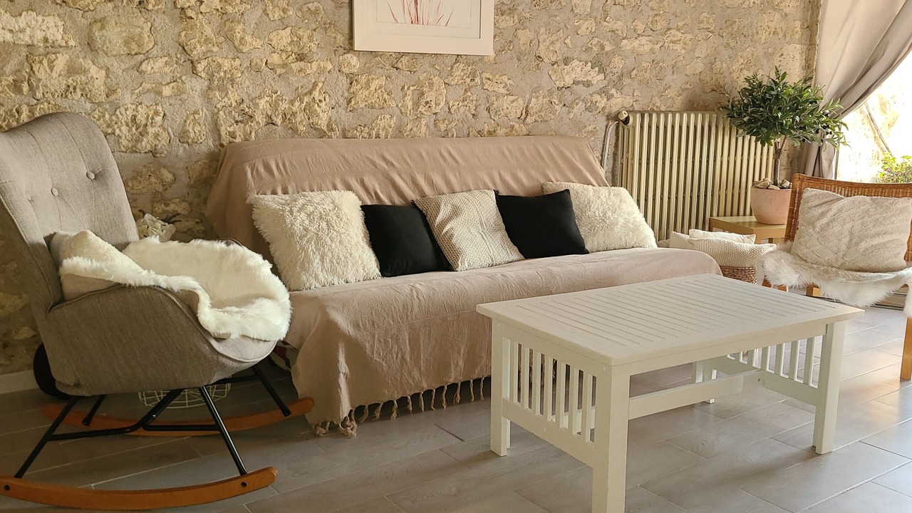 Photo of Livingroom in Saint-Beauzeil