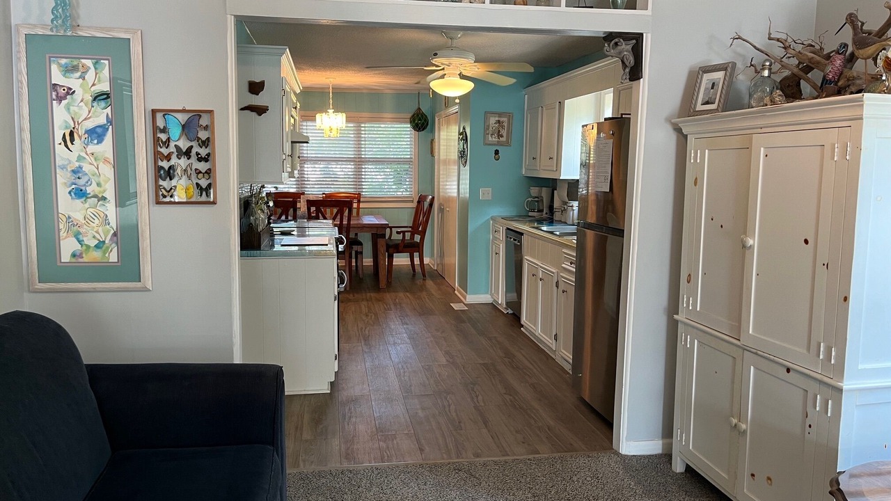 Photo of Livingroom in Tranquil Harbour