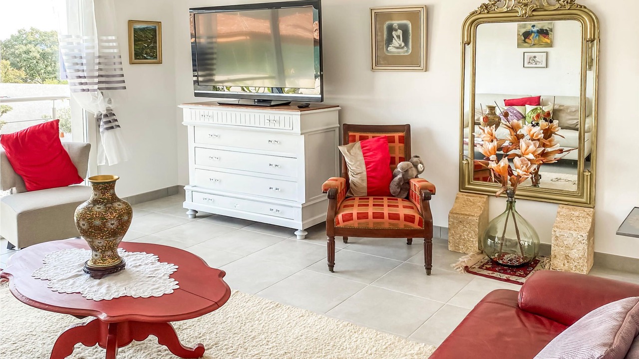 Photo of Bedroom in Saint-Chinian