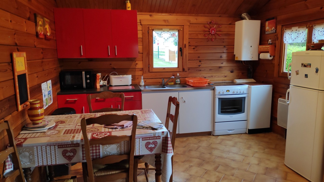 Photo of Kitchen in Saint-Leger-de-Fougeret