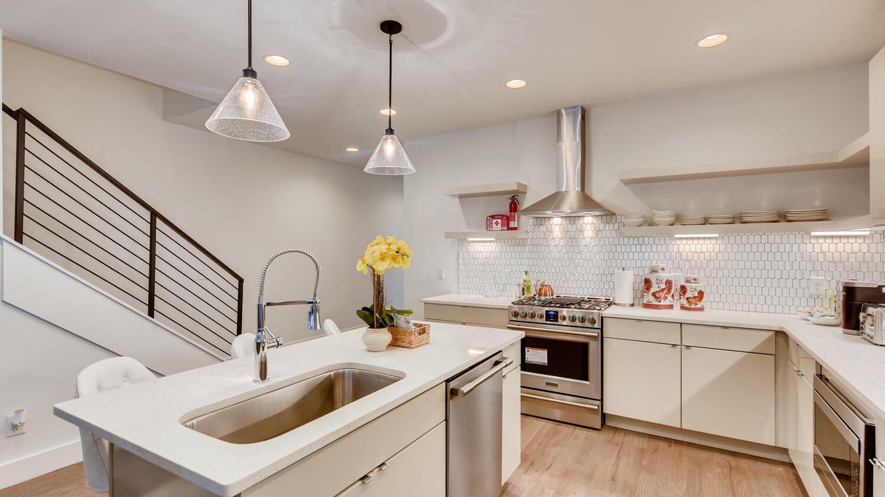 Photo of Kitchen in Talbot's Corner