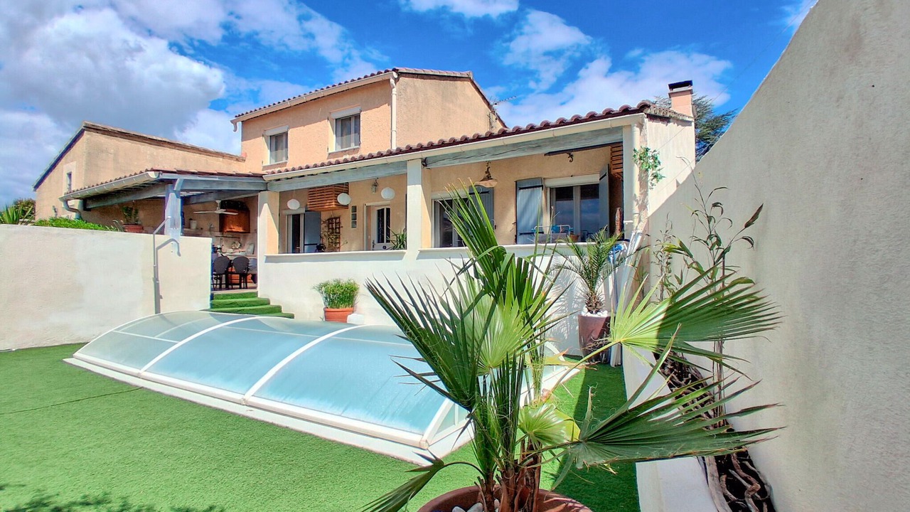 Photo of Outdoor in Saint-Paul-Trois-Chateaux