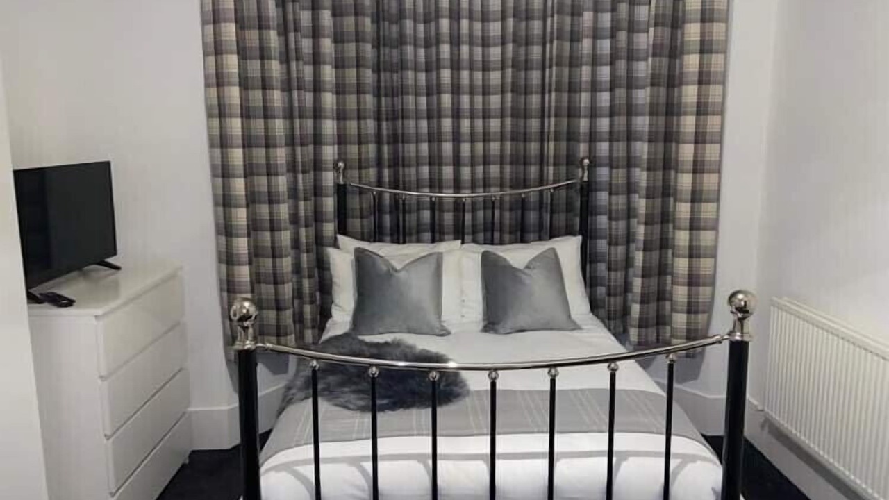 Photo of Bedroom in Westbrook