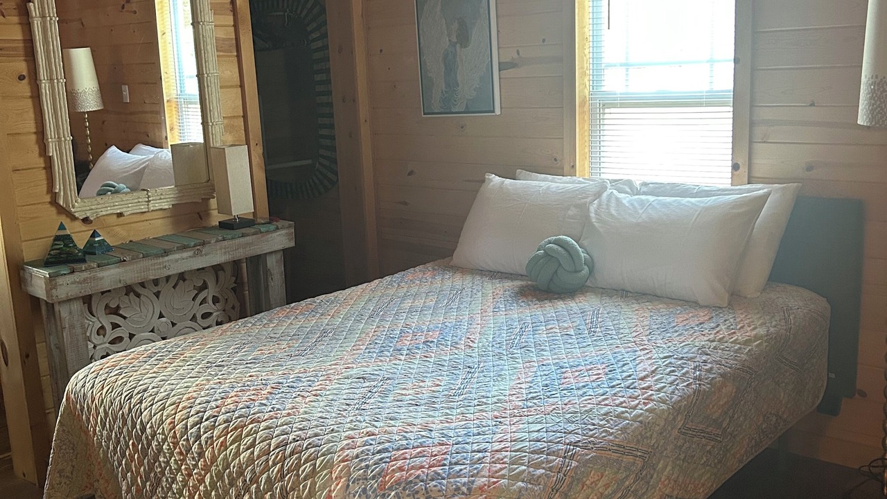 Photo of Bedroom in Supply