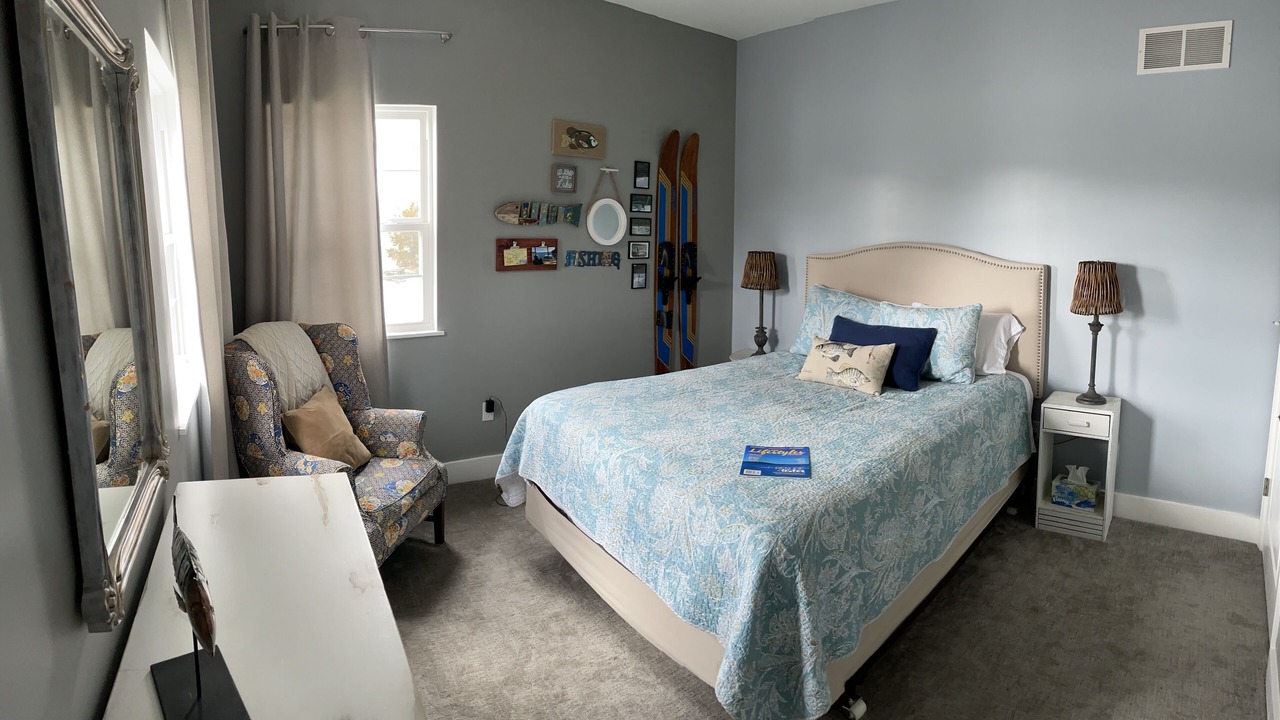 Photo of Bedroom in Barnett