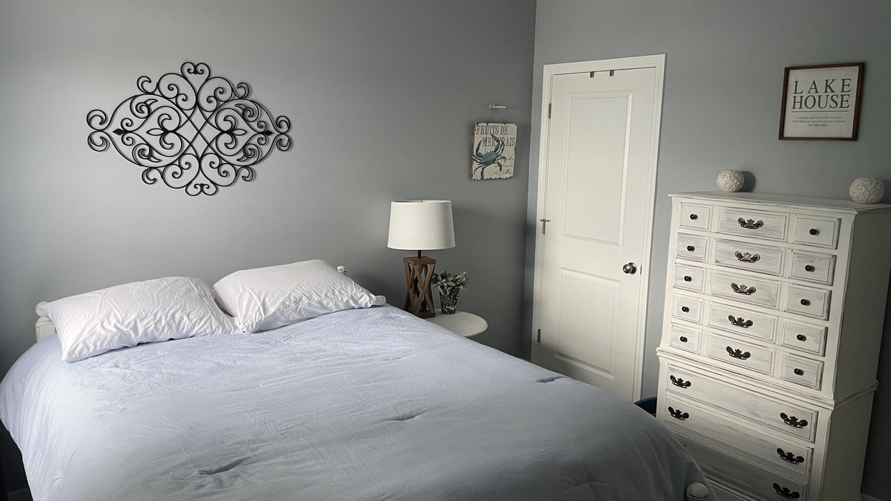 Photo of Bedroom in Barnett