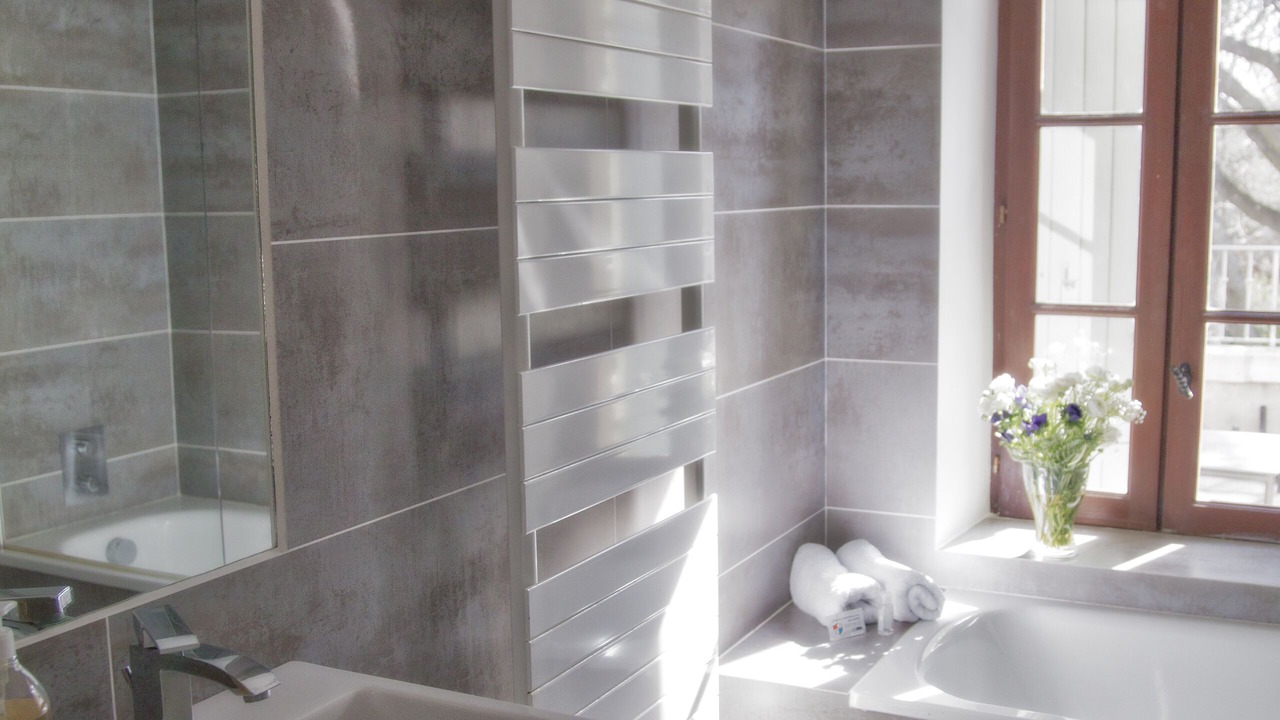 Photo of Bathroom in La Capelle-et-Masmolene