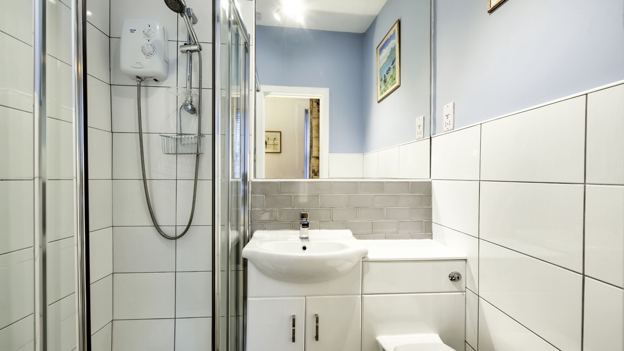 Photo of Bedroom in Kelvinbridge