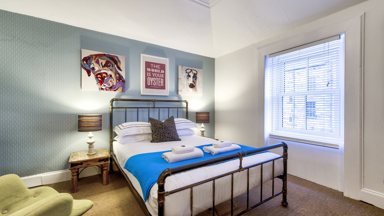 Photo of Others in Kelvinbridge