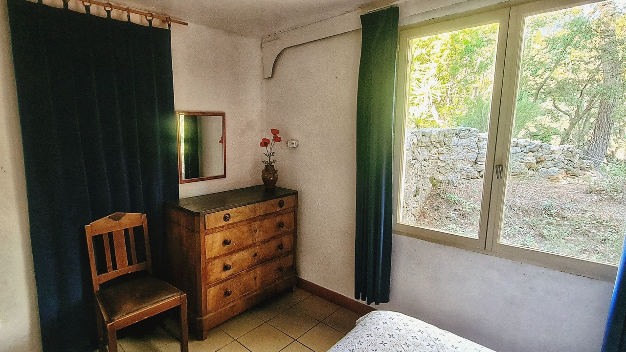 Photo of Bedroom in Salernes