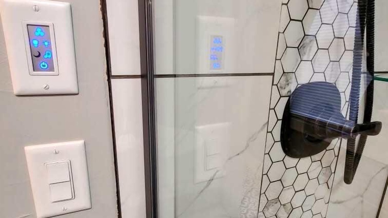 Photo of Bathroom in Vine