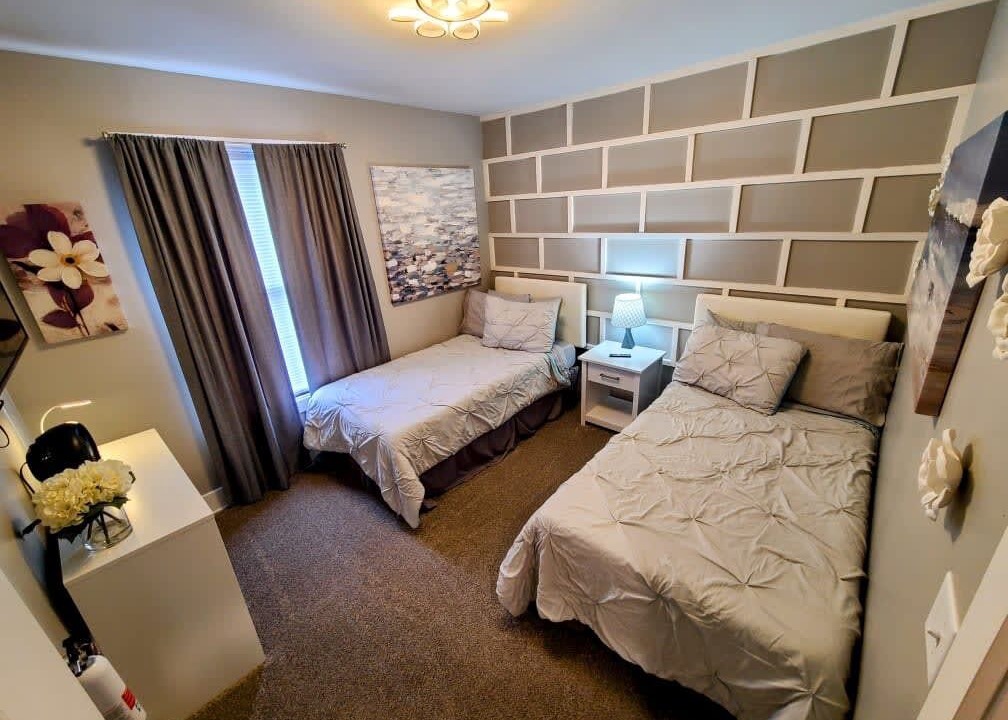 Photo of Bedroom in Vine