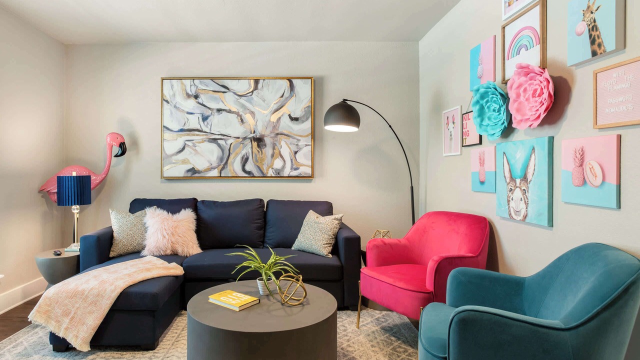 Photo of Livingroom in Oakmont Heights