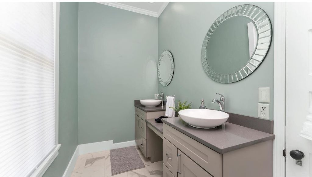 Photo of Bathroom in Old Town