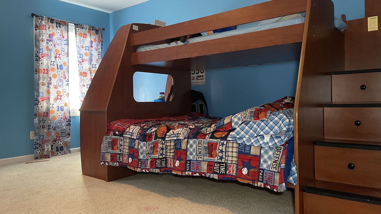 Photo of Bedroom in Lake Carolina