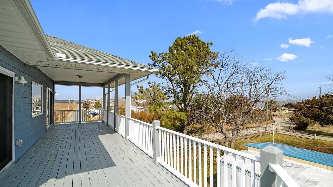 Photo of Patio Balcony in Bowers Beach